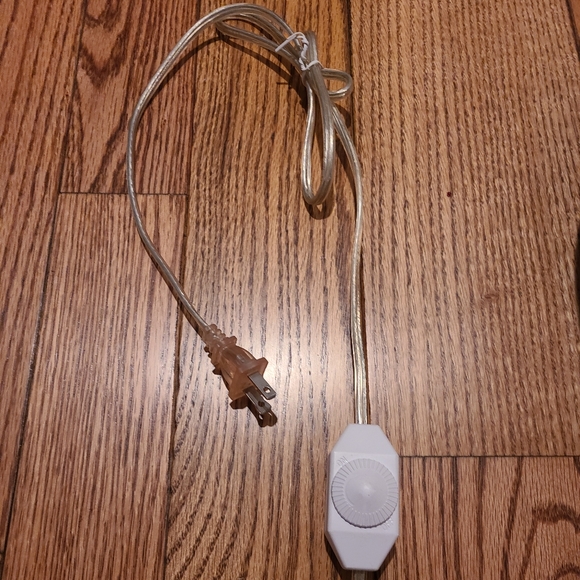 Decorative glass lamp with dimmer - Picture 9 of 10